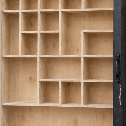 Collectors multi compartment cabinet - UK